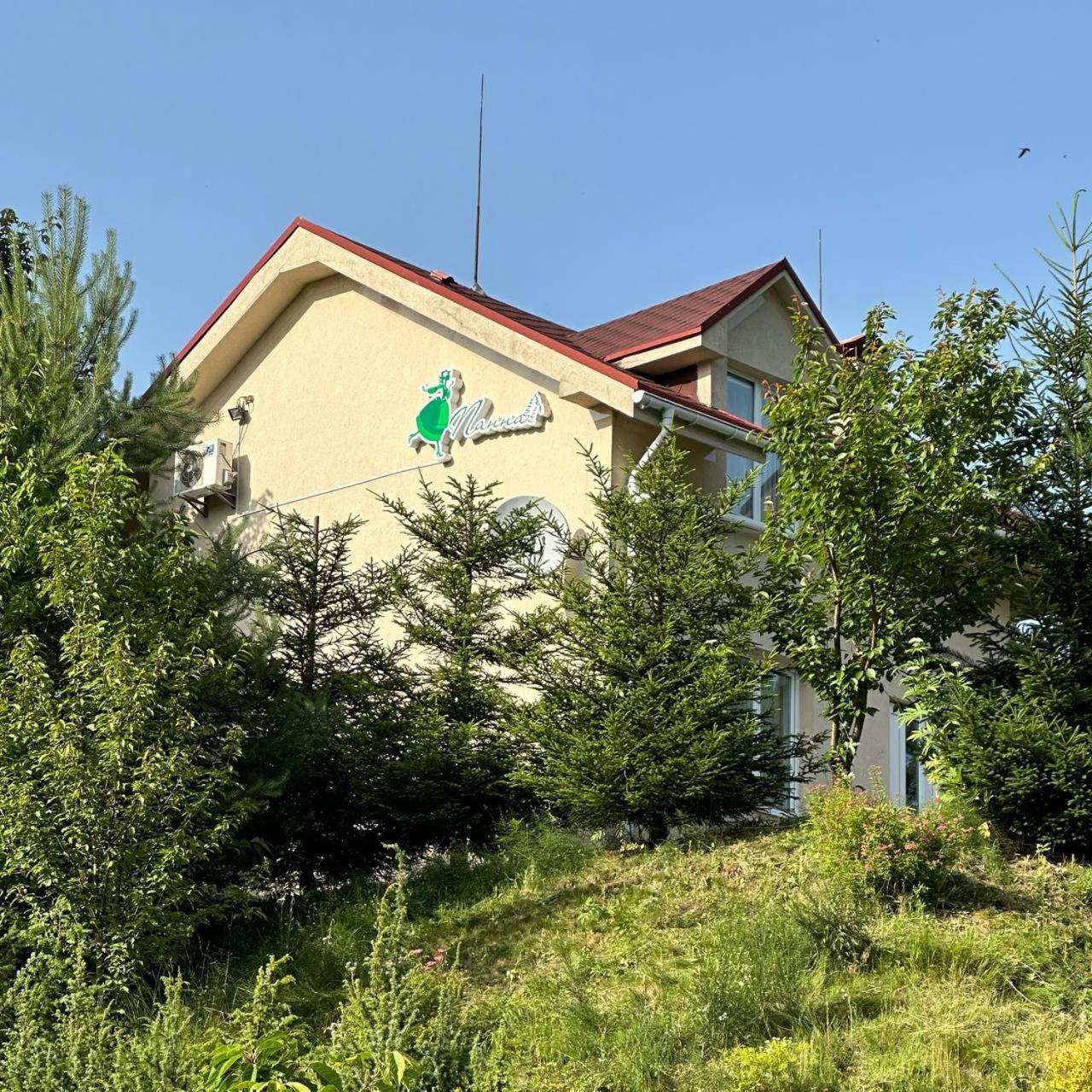 Panna Hotel Solociîn Exterior foto
