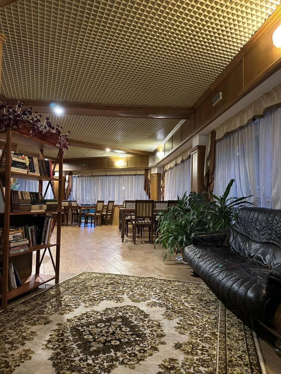 Panna Hotel Solociîn Exterior foto